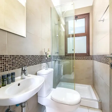 Ionion Seaside Ajía Nápa