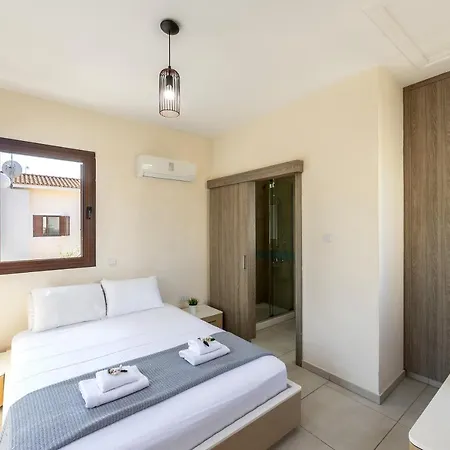 Ionion Seaside * Aya Napa