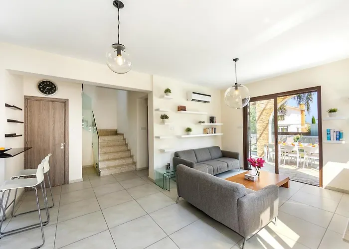 Villa Ionion Seaside *