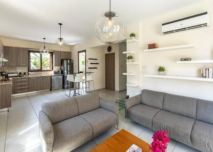 Villa Ionion Seaside *