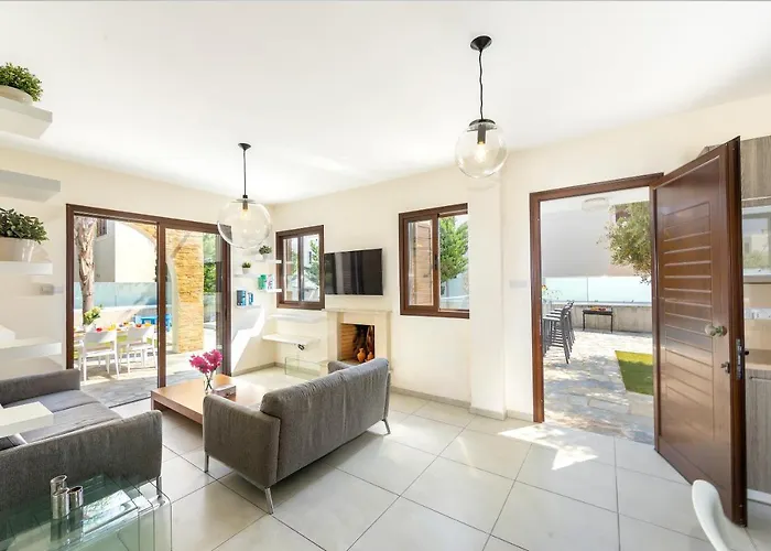 Villa Ionion Seaside Ayia Napa