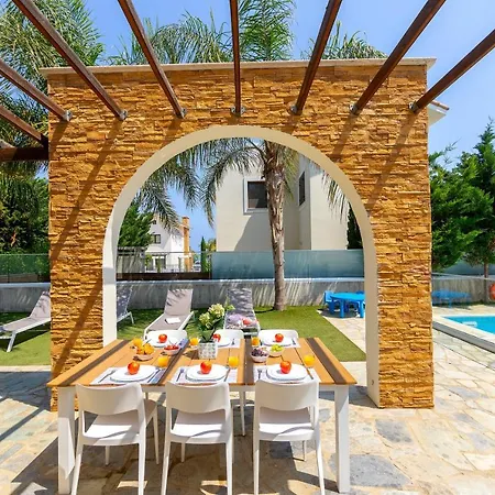 Vila Ionion Seaside Ayia Napa