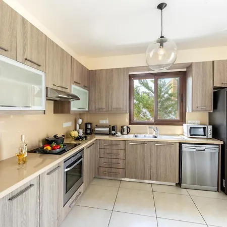 Vila Ionion Seaside *