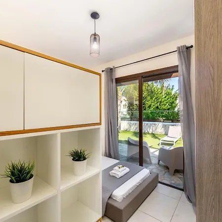 Vila Ionion Seaside Ayia Napa